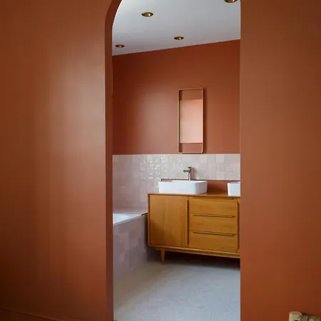 Mimosa Villa *